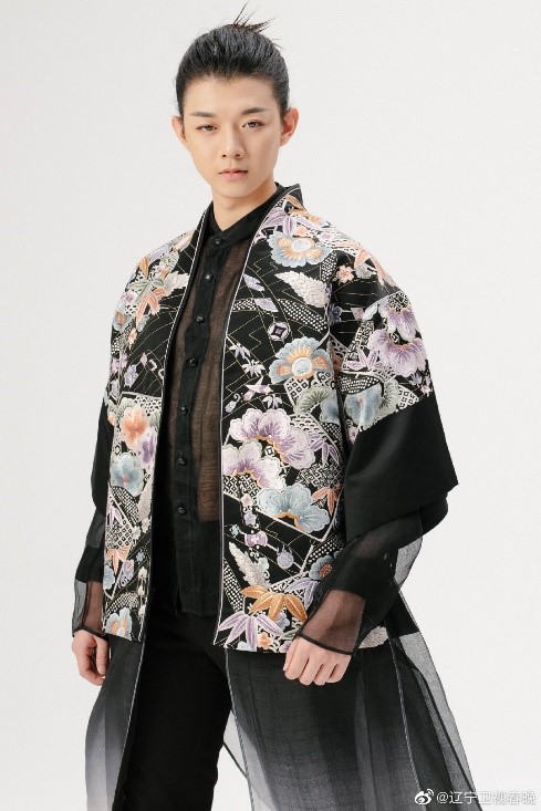 霍尊.jpg