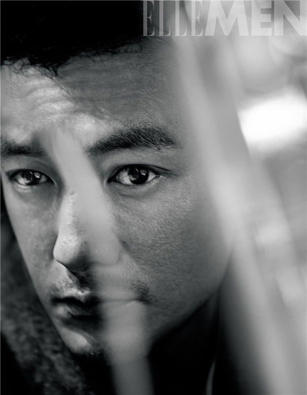 余文乐封面写真曝光 展现成熟男性的魅力