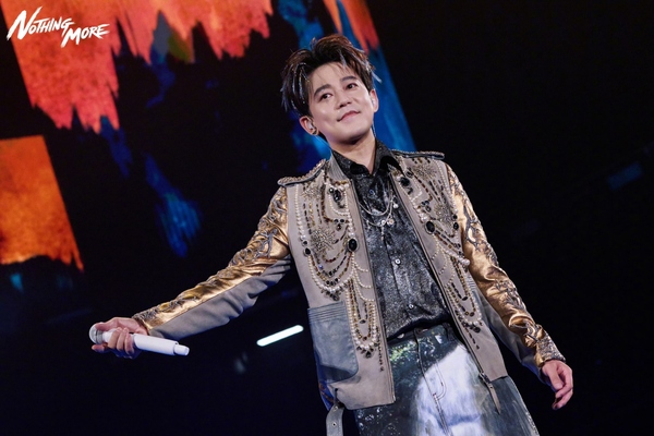 苏醒“Nothing More”巡回演唱会北京站落幕 四大篇章诠释音乐态度与成长 (7).jpg